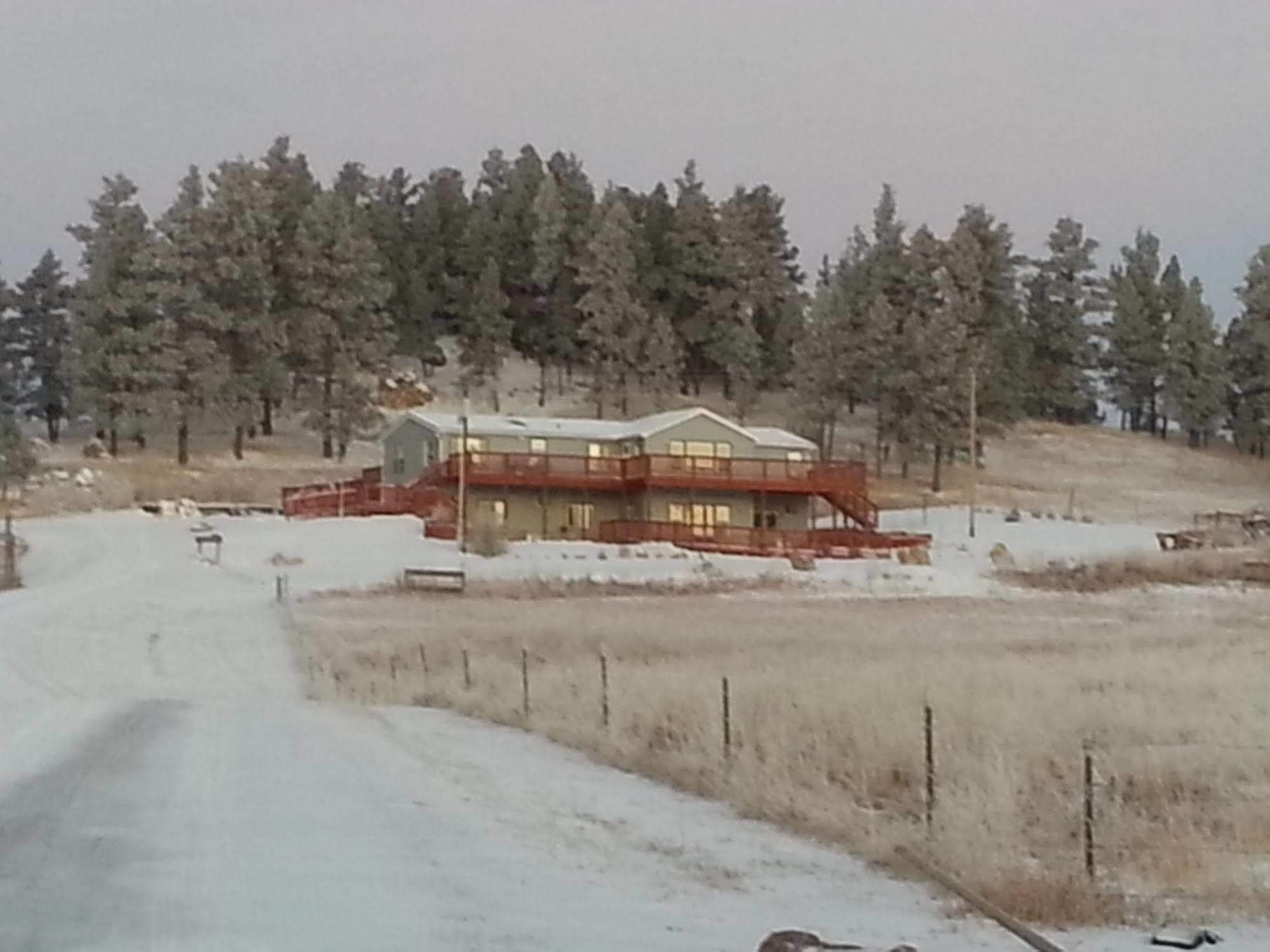Sawin' Logs Inn Devils Tower Bagian luar foto